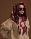 Modelo con Mannto N°90 Burgundy red - Ice blue